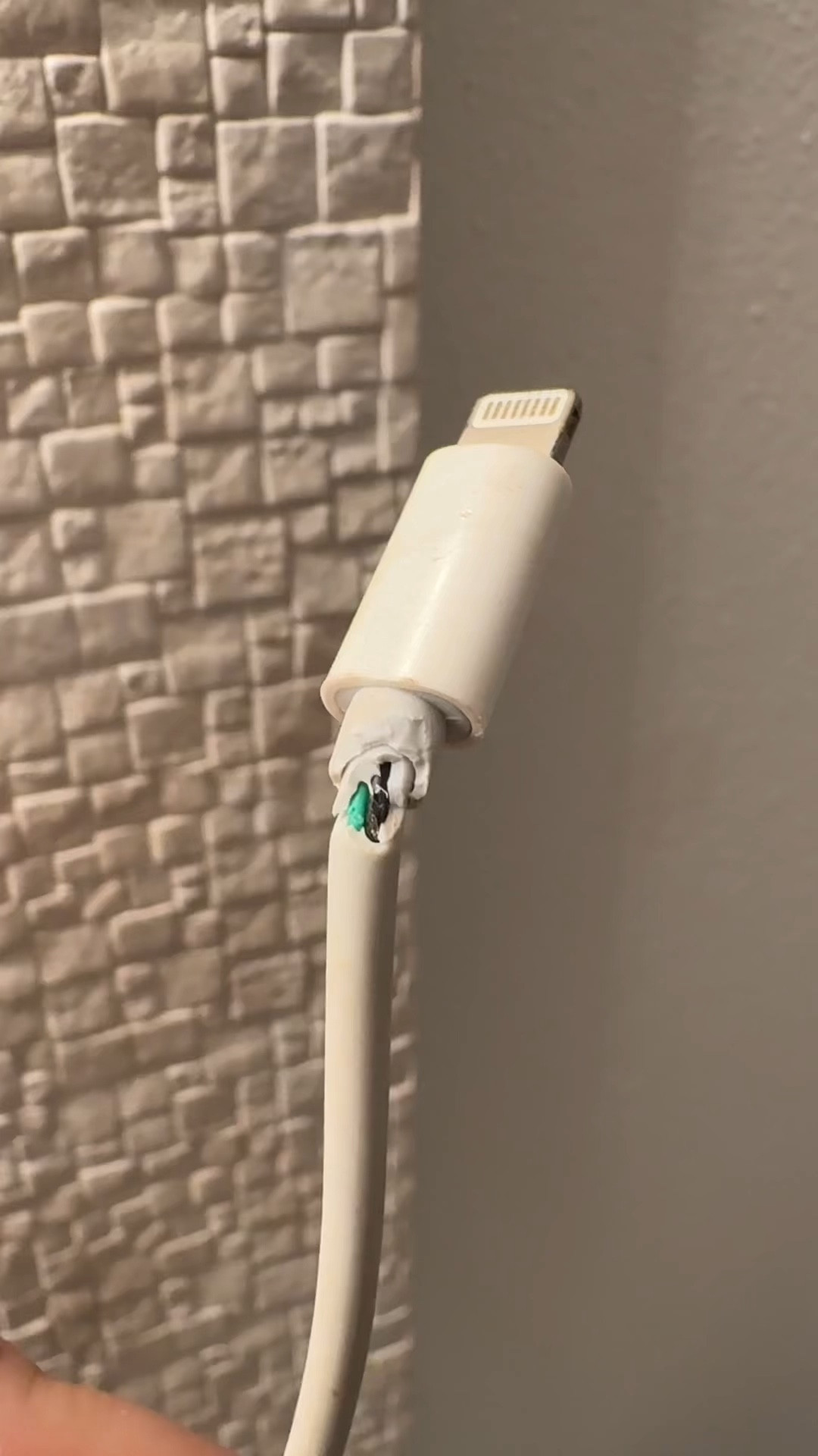 The 4 pack is just $9.99 right now!!! We have all had cords that turn out like this….such a great solution so that you can wrap your word and not worry about it fraying or breaking!!! 
These are charging cord protectors. These extend the life of your cable by preventing it from bending, tangling, breaking or fraying. They come in a 4 pack and their are tons of patterns and colors to choose from!