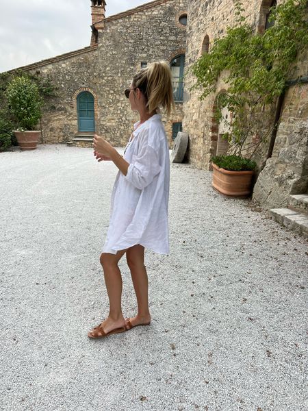 This long linen coverup is discounted today! Half off and under $50 for 100% linen. One of my summer staples. Great for travel!



#LTKtravel #LTKsalealert #LTKfindsunder100