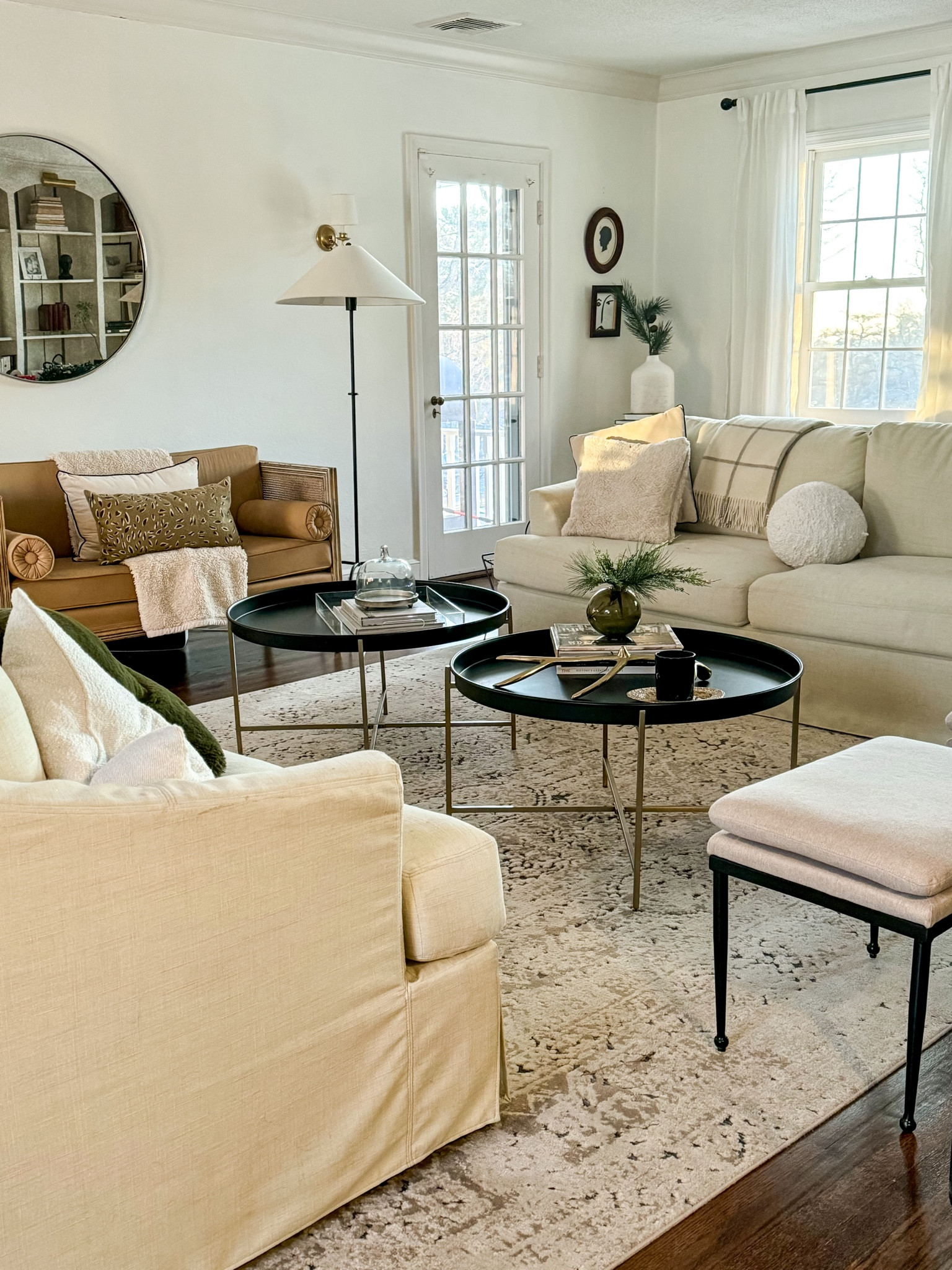 Neutral living room 

#LTKHome