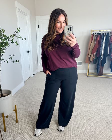 Athleisure Fall Outfit

Fit tips: Tee tts, L // Pants tts, 12 // Sneakers size up 1/2 for socks

Casual outfit  comfy outfit  athletic outfit  travel outfit  wide-leg sweats

#LTKover40 #LTKfitness #LTKmidsize