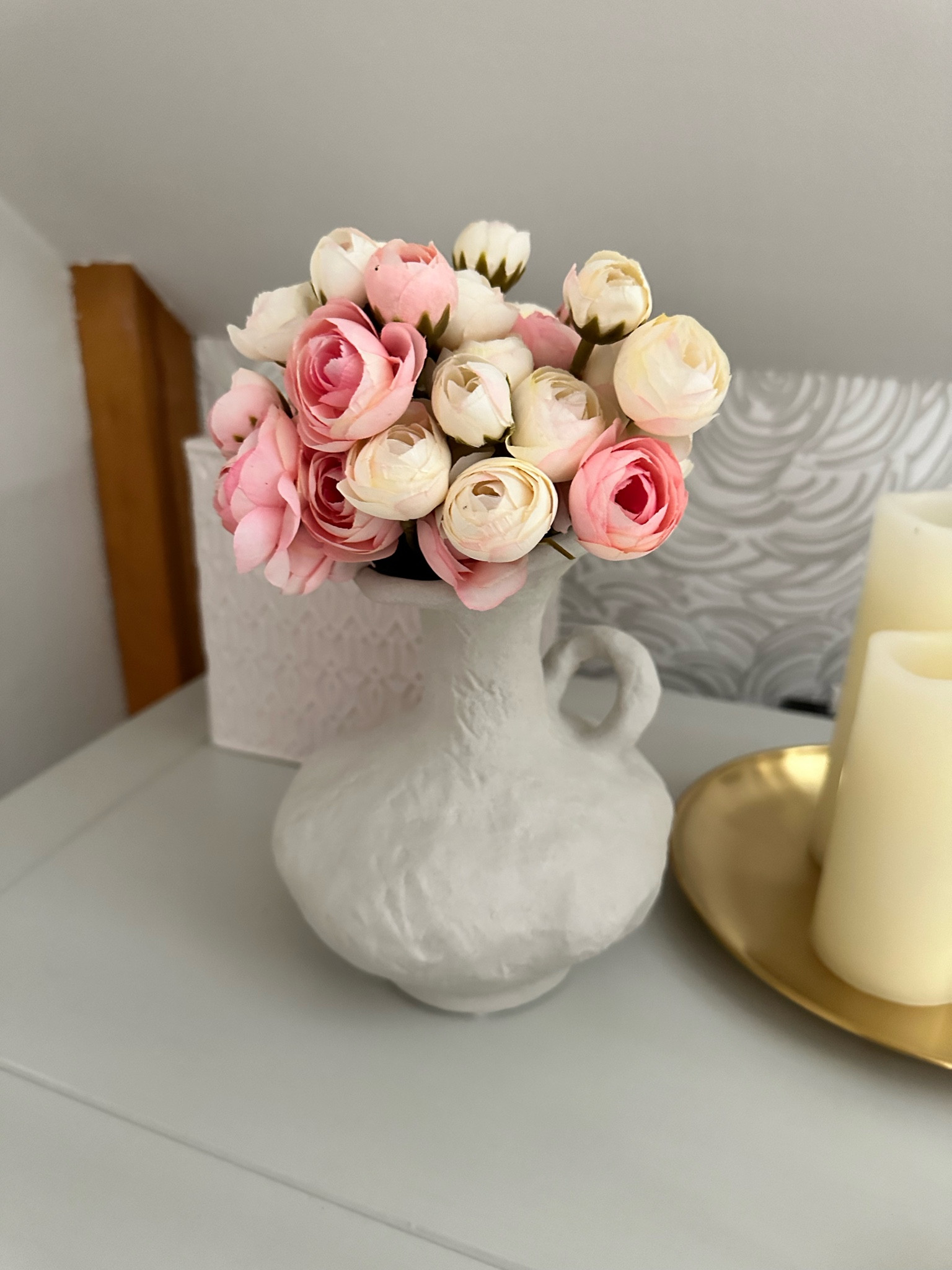 Pretty faux Ranunculus stems. I love the mix of pink and white!

#LTKfindsunder50 #LTKhome