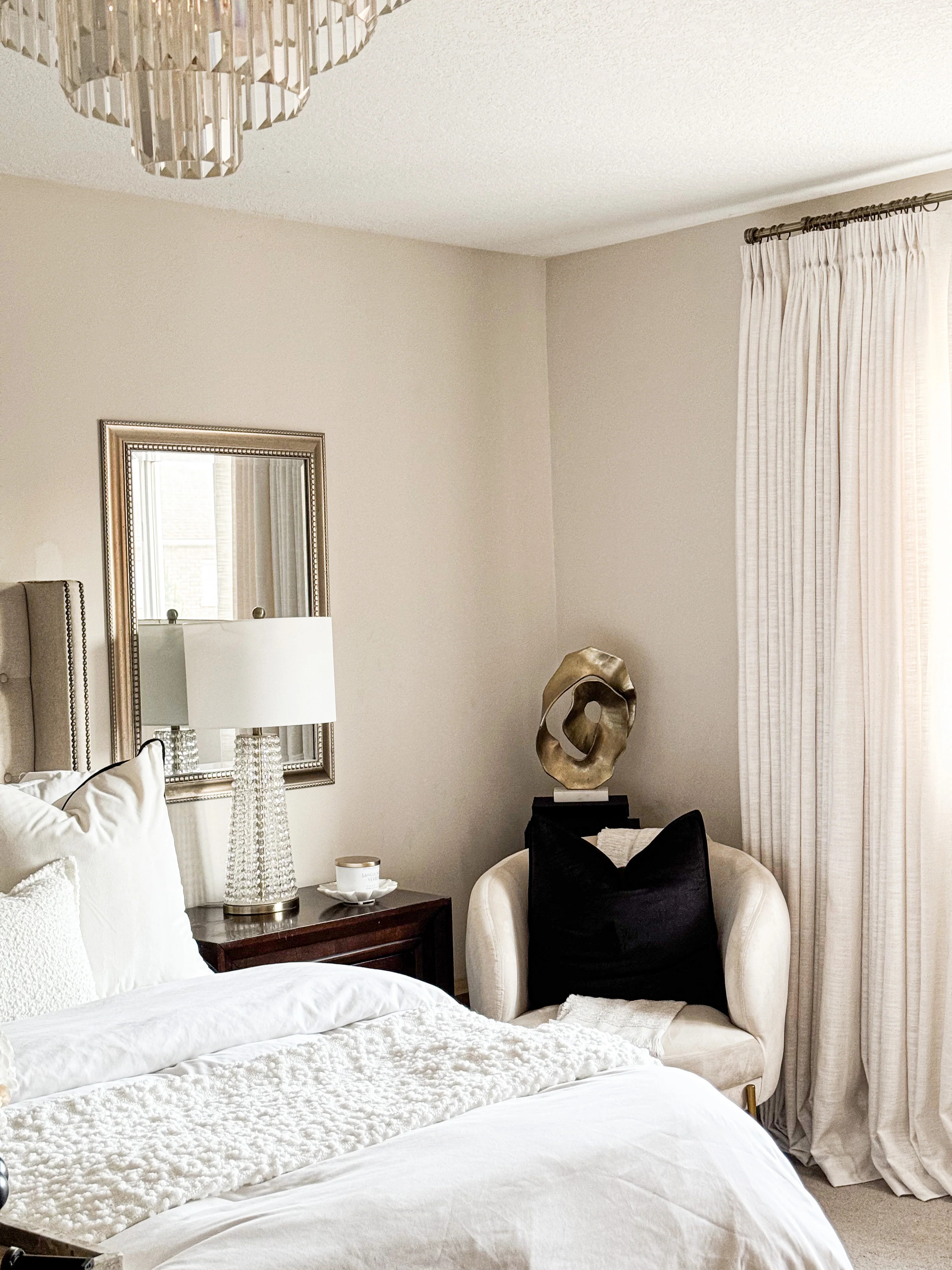 Lily Linen Roman Shades & Blinds | Relaxed | NeutralCurtains