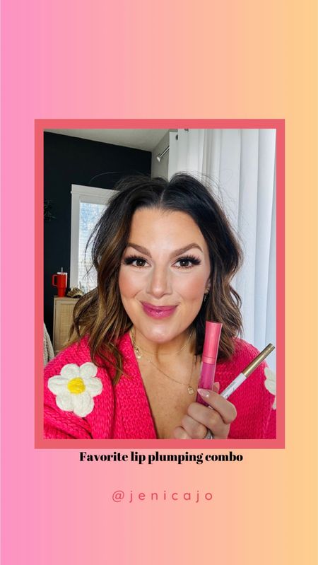 Current fave lip plumping combo. Comment “link” to have a direct link sent straight to your inbox. I love a good lip plumping combo, and this one is perfect for spring. These are hydrating, and have a nice cooling feeling too. 
#lipoftheday #lipgloss #lotd #liplookoftheday #liplook #makeupoftheday #makeupofinstagram #momsofinstagram #momstyle #momsofig #momsofinsta #beautyblogger #beautyblog #lipliner #plumpinglipgloss #ltk #ltkbeauty #idahomom #idahoblogger 


#LTKfindsunder50 #LTKstyletip #LTKbeauty