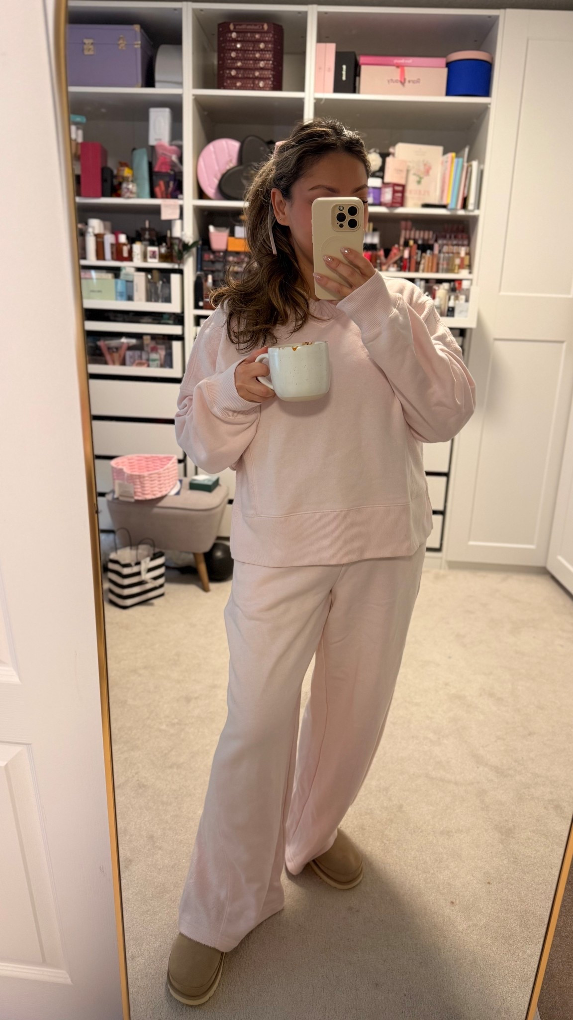 Coziest set on deal!🫶 
I have these pants in two colours! So soft and cozy, perfect for the weather, travelling, running errands, or just relaxing at home💕

Best form of self care is making sure you do the little things that make you feel like you! Whether that’s putting on a cute matching set, putting on a little makeup, doing your skin care routine, or just taking an extra 5 minutes on your hair❤️ the little things always add up✨

Add on a long coat to pull the look together and make you feel posh and chic!🥰

I’m wearing a small sweater and medium in bottoms🎀



Mom life, mid size, matching set, on deal, deal alert, winter outfit inspo, spring outfit inspo, travel outfit inspo, cozy outfit, pink sets, Valentine’s Day outfits, Valentine’s Day edit, easy mom outfit, everyday outfit.

#LTKmomlife #LTKMidsize #LTKselfcare