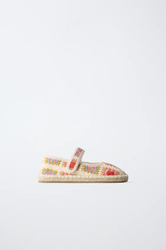 CROCHET EFFECT BALLET FLATS | Zara UK