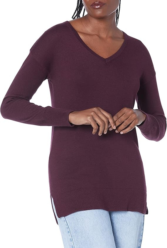 Amazon Essentials Women's Lightweight Long-Sleeve V-Neck Tunic Sweater | Amazon (US)