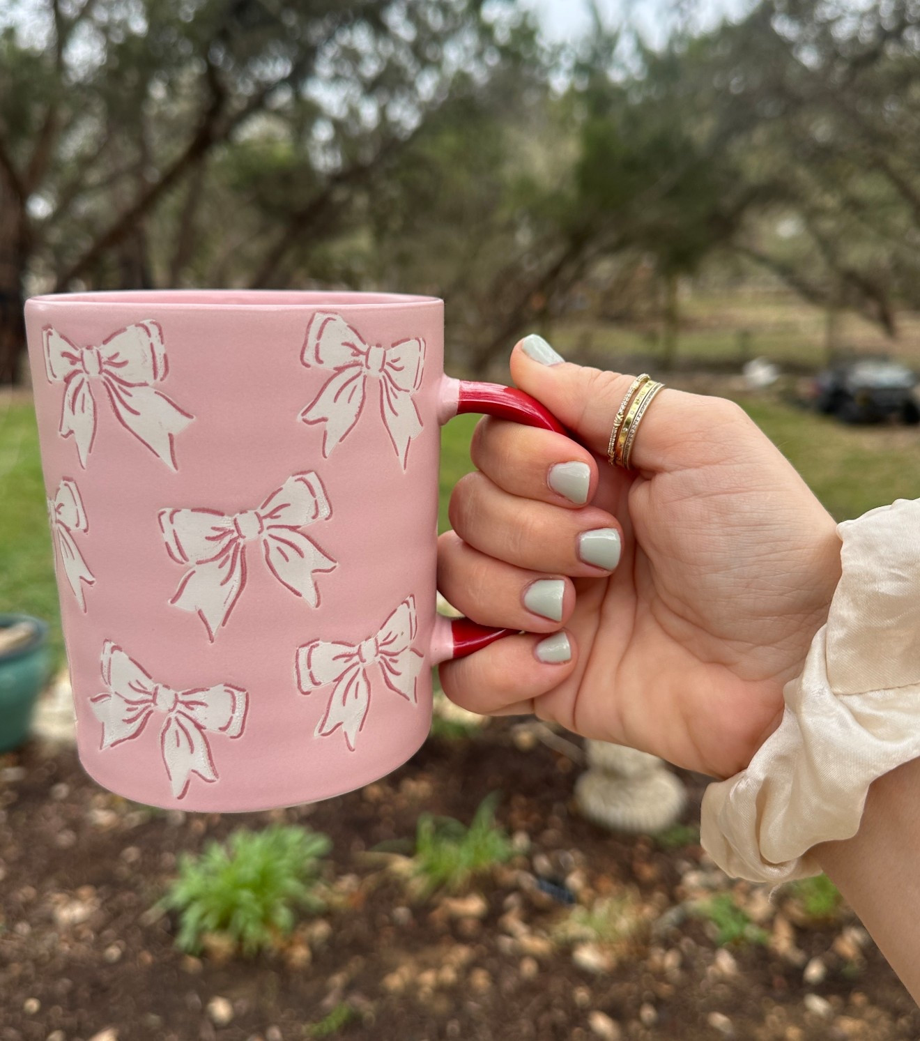 My current spring nail color 🌿 this at-home gel kit makes it so easy

at home gel nails | spring nail color | gel manicure kit | sage green nails | DIY gel nails

#LTKBeauty #LTKselfcare #LTKmomlife
