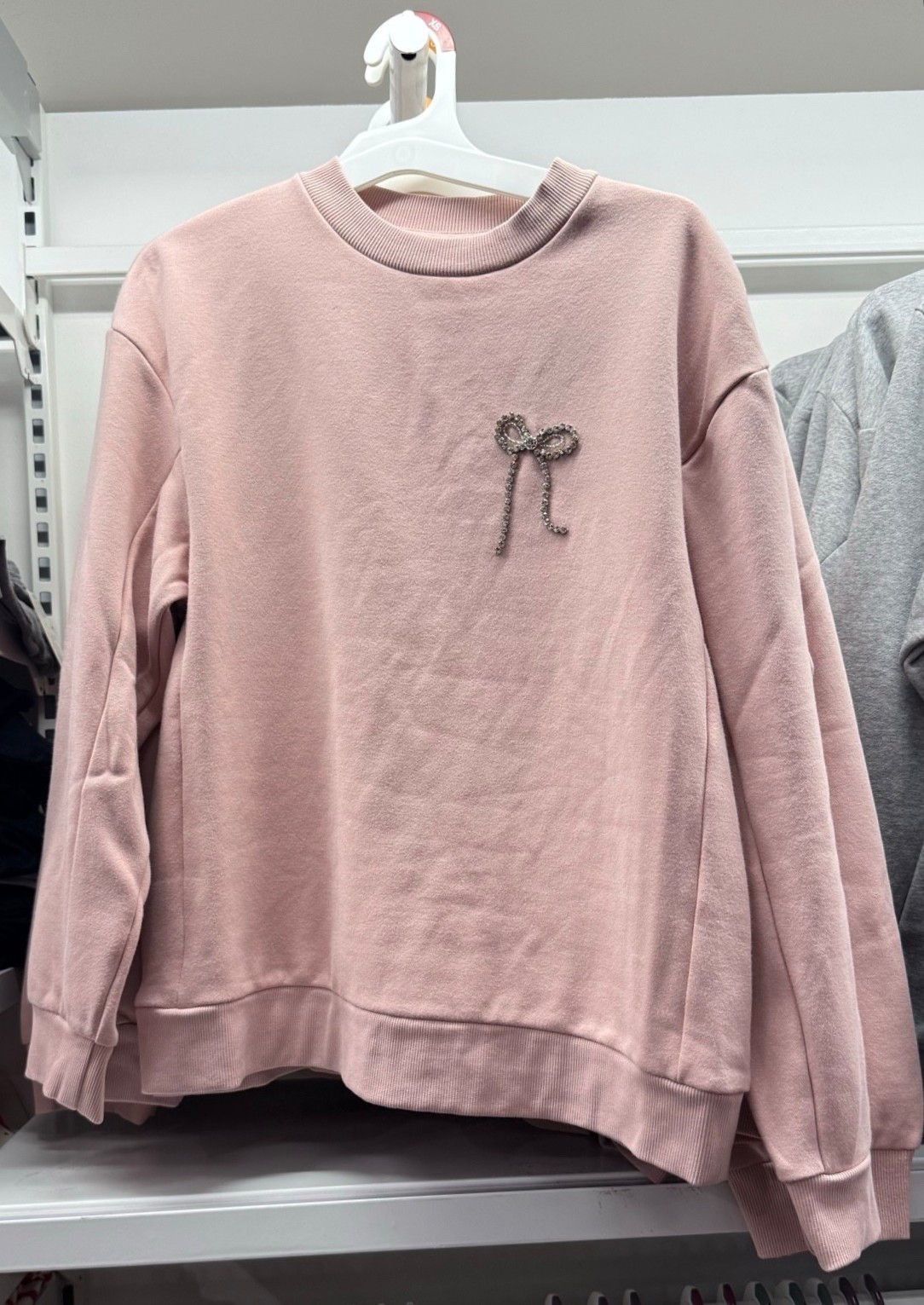 Target Embellished Bow Sweatshirt Pink Long Sleeve
The viral bow trend meets cozy comfort 🎀 This embellished sweatshirt from Target is cute, comfy, and perfect for the holiday season. Pair with jeans or a satin skirt for a festive, on-trend look.
Target bow sweatshirt, Target embellished sweater, viral Target fashion, cozy holiday outfit, Target sweatshirt, cute Target outfit, trendy Target finds, bow trend outfit

#LTKWorkwear #LTKFindsUnder50 #LTKStyleTip