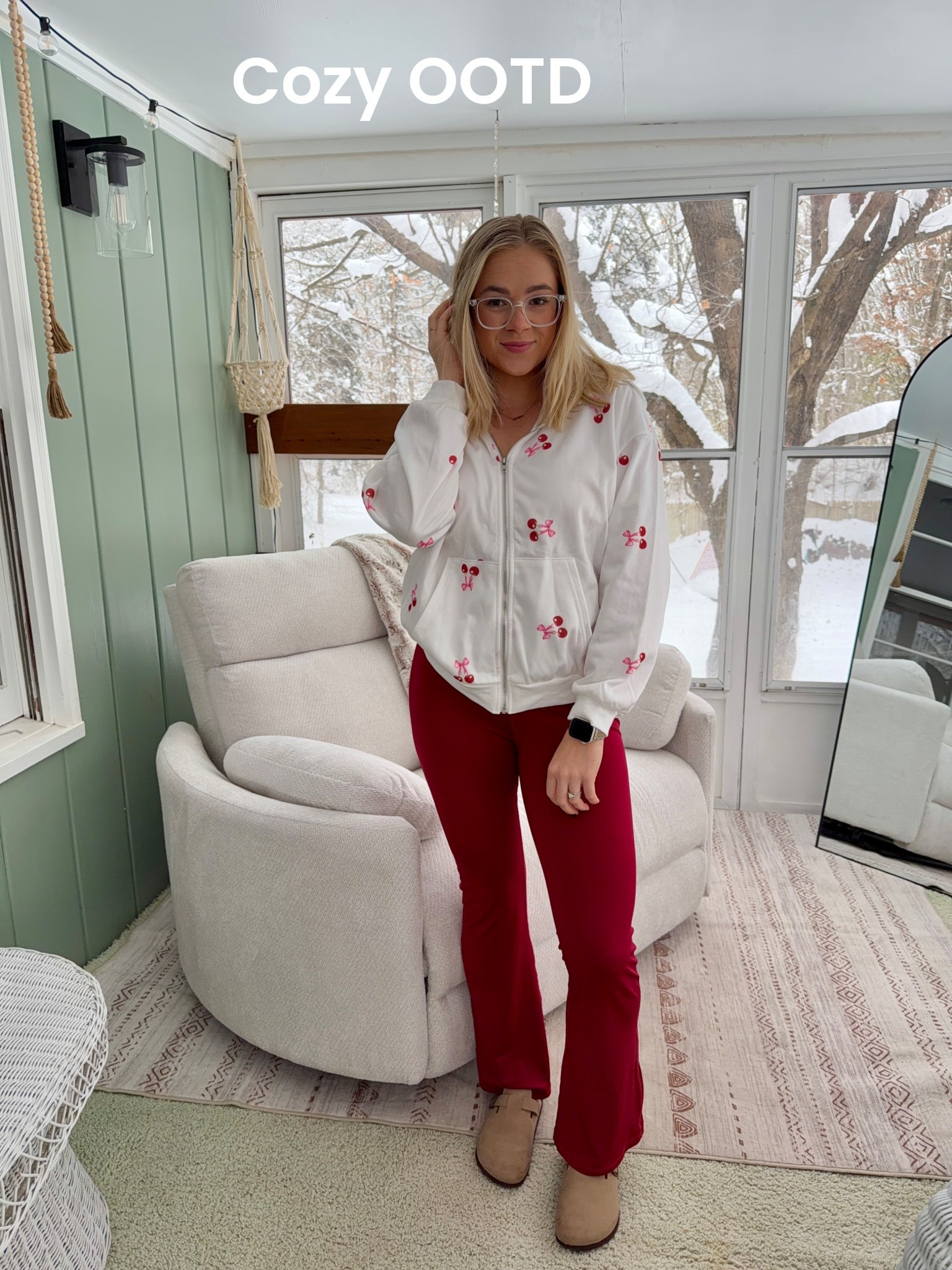 Cherries and bows sweatshirt 🍒 An absolutely ADORABLE outfit for going out or staying in! Sweatshirt, leggings, comfort 

#LTKgrwm #LTKMidsize #LTKootd