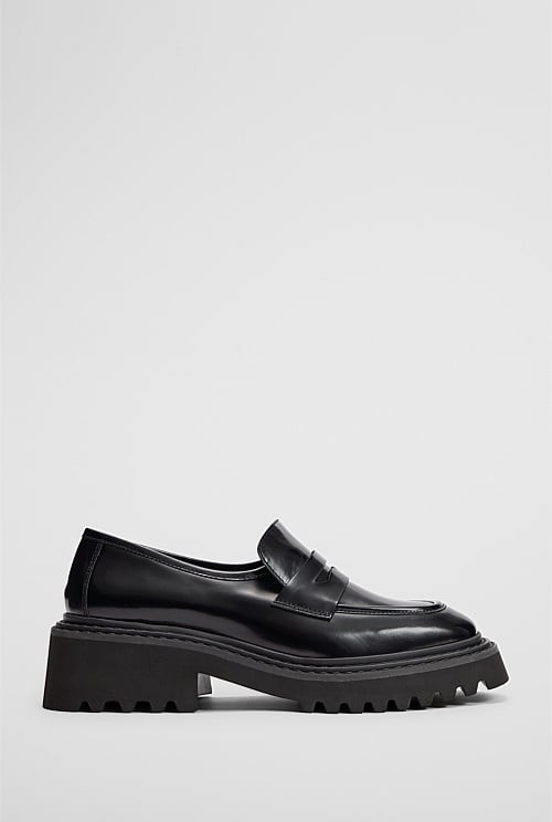 Callie Loafer | Country Road