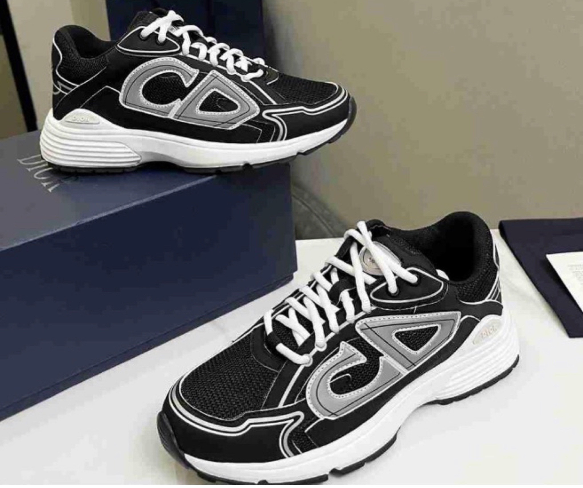 CDIOR TRAINERS 🤍🖤

#LTKshoecrush #LTKU #LTKsalealert