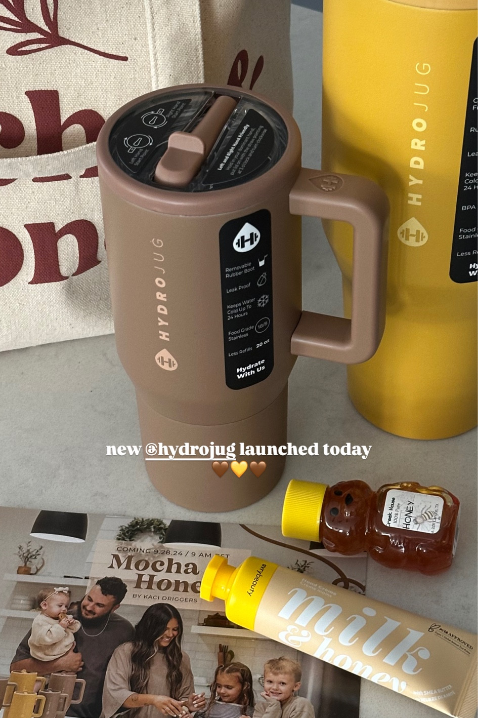 Fall hydrojug colors 🤎💛🤎 code: BROOKEW

#LTKFallSale #LTKSeasonal