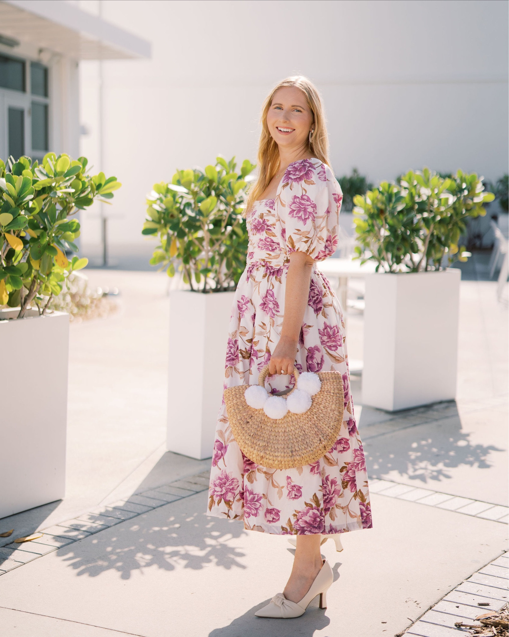 Gorgeous Abercrombie and Fitch floral dress // fits TTS, size M here 
#dress
#abercrombie

#LTKSeasonal #LTKunder100 #LTKFind