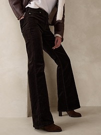 The Relaxed Flare Corduroy Pant | Banana Republic (US)