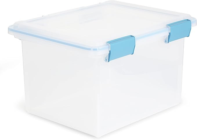 Sterilite 19334304 18.5 " X 14.88" X 11.13" 32 Quart Clear Gasket Box | Amazon (US)