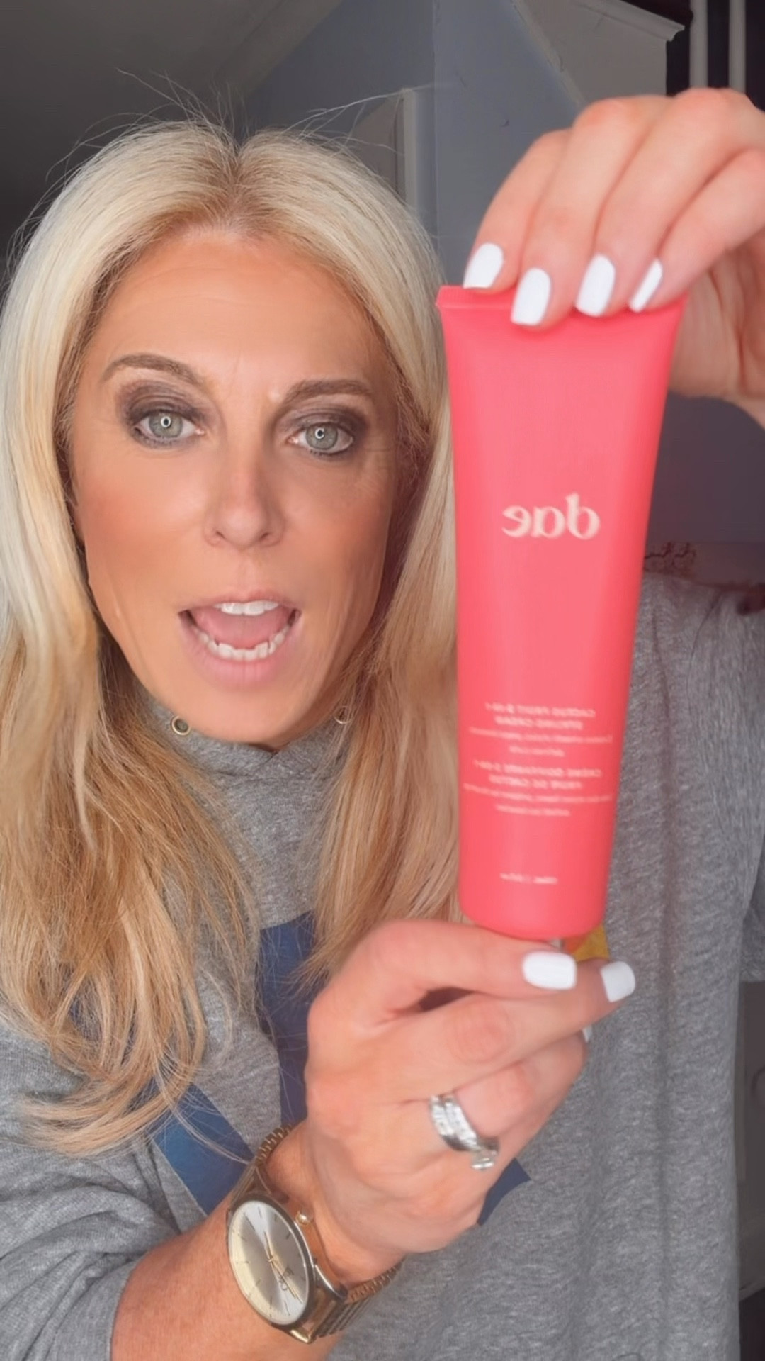 My all-time favorite hairstyling cream

#LTKBeauty