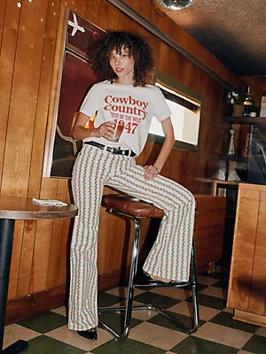 Women's Print 70's Flare Jean | Wrangler