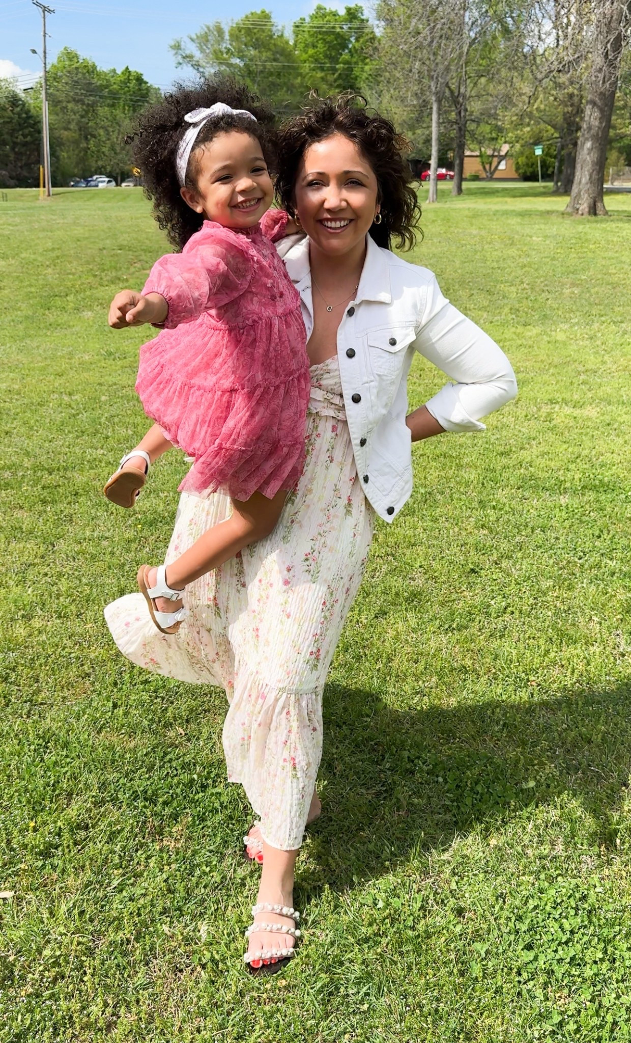 Easter Sunday outfits this year might’ve been my favorite 😍 follow me on Instagram (@samikincaid) for baby girl’s exact bow 🎀 this style comes in mommy & me matching 👯‍♀️

#LTKStyleTip #LTKFamily #LTKKids