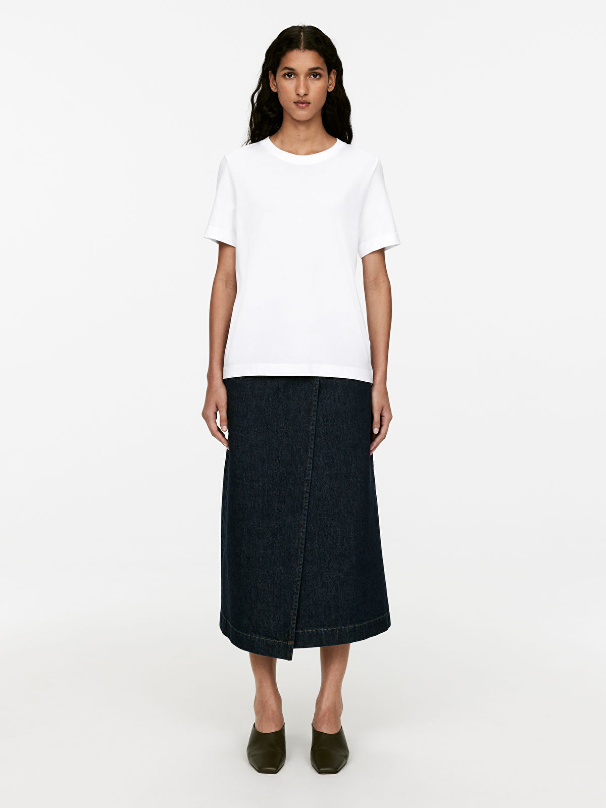 Crew-Neck T-shirt | ARKET (US&UK)