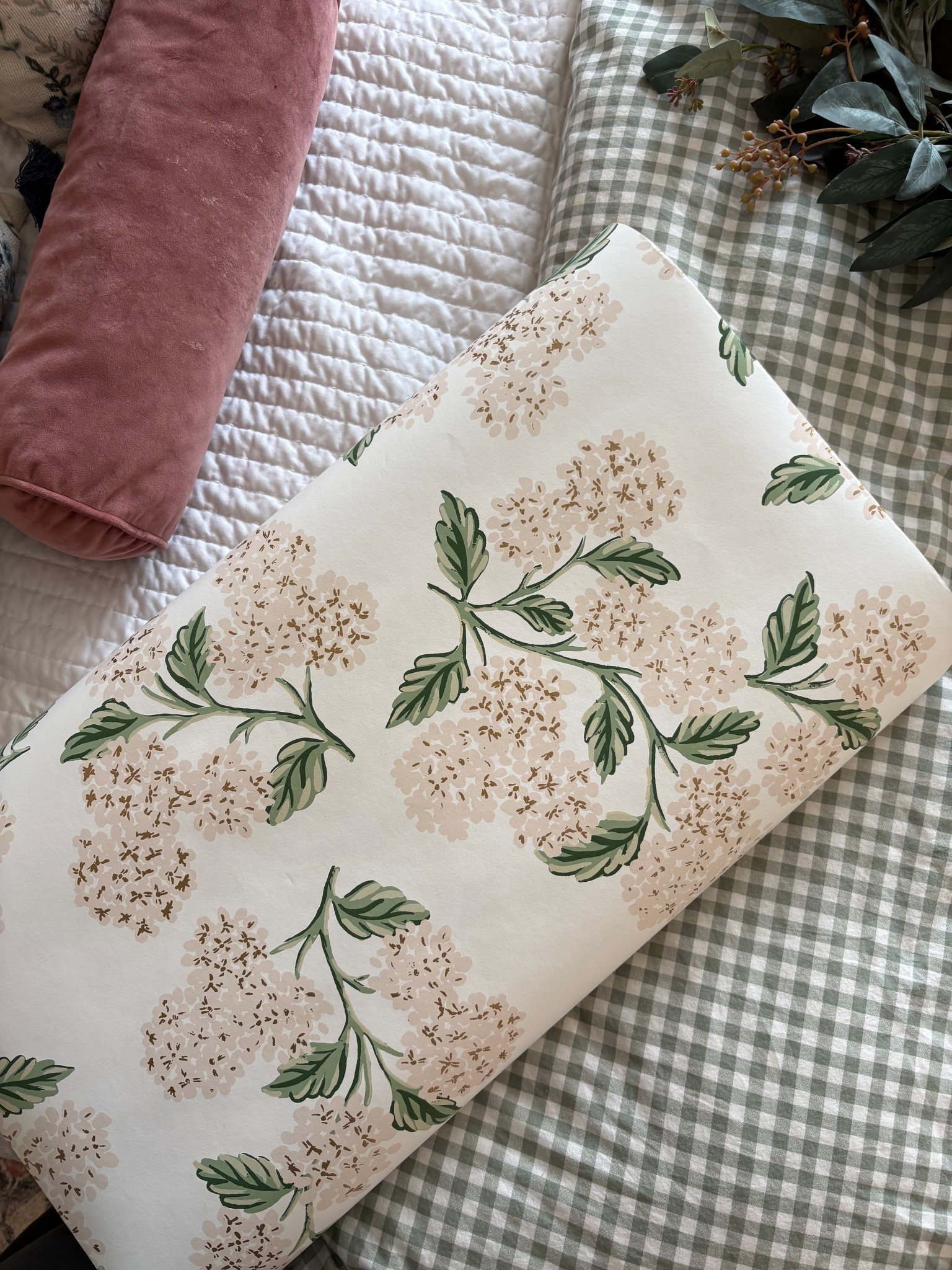Emma’s bedroom wallpaper 🌸