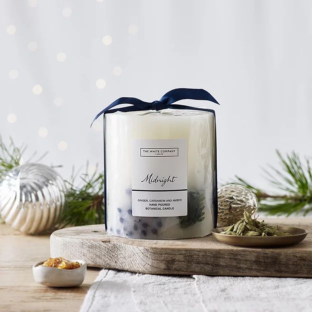 Midnight Medium Botanical Candle | The White Company (UK)