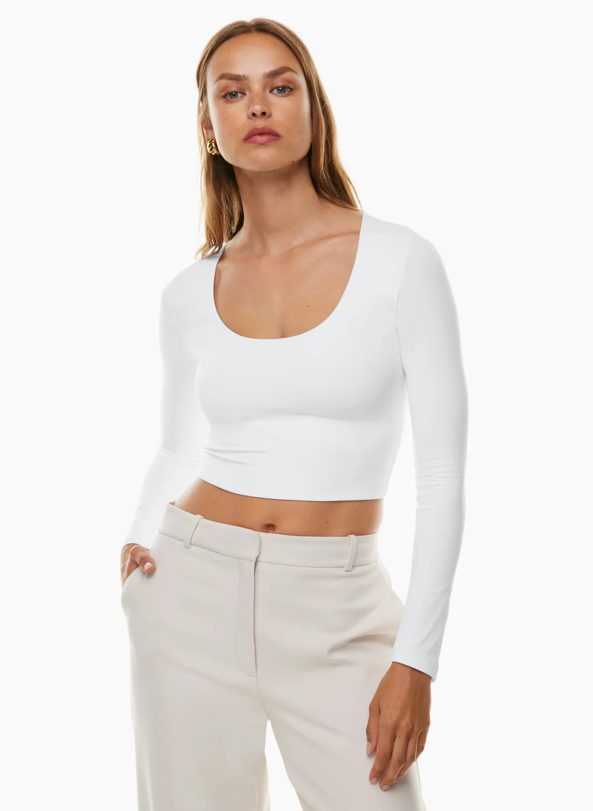 CONTOUR SCOOPNECK LONGSLEEVE | Aritzia