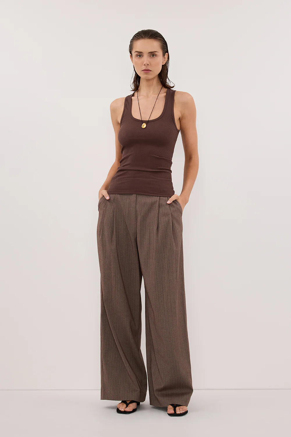 THEO 2.0 CHOC TANK | DISSH