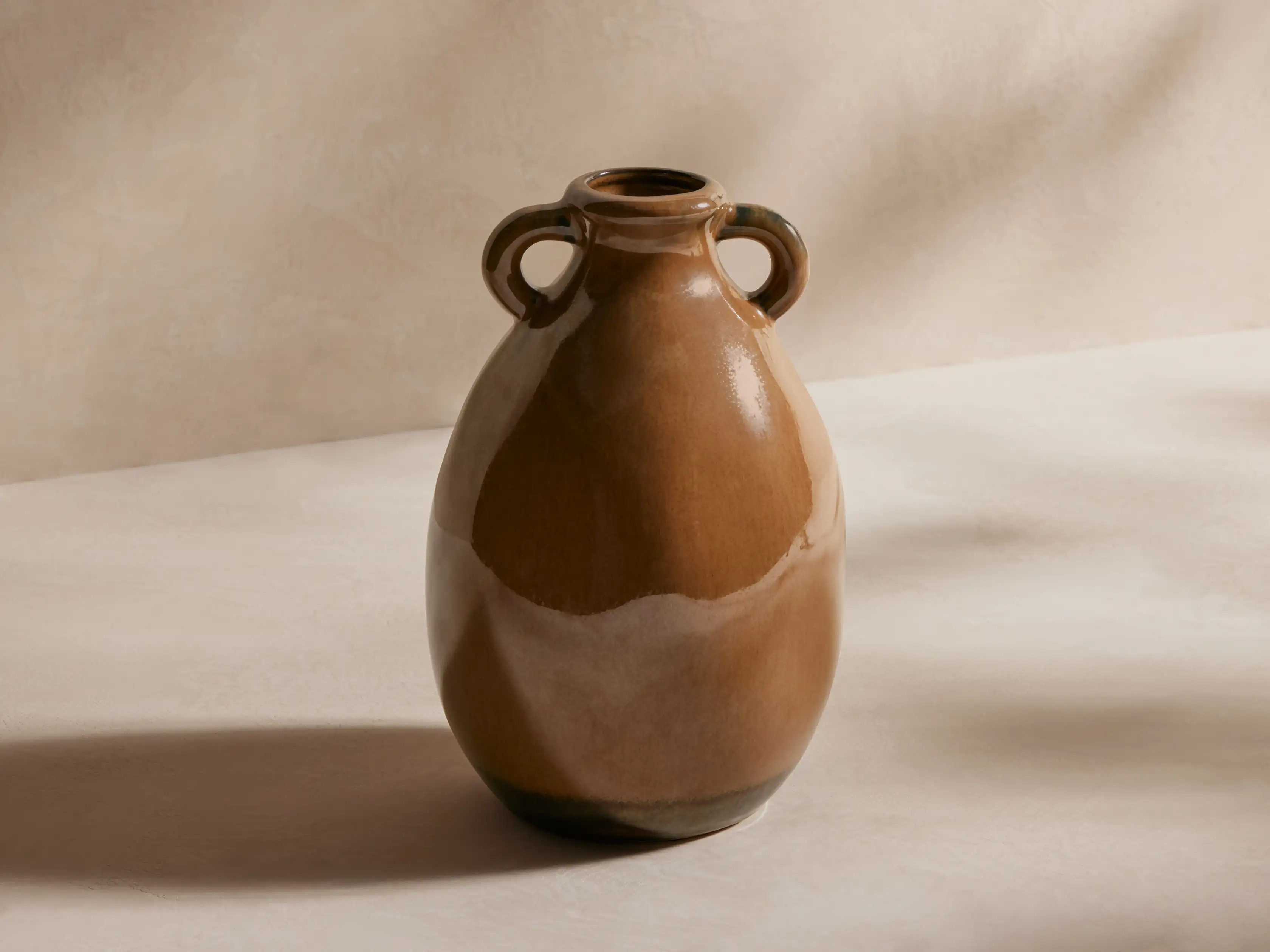 Bronwen Vase | Arhaus