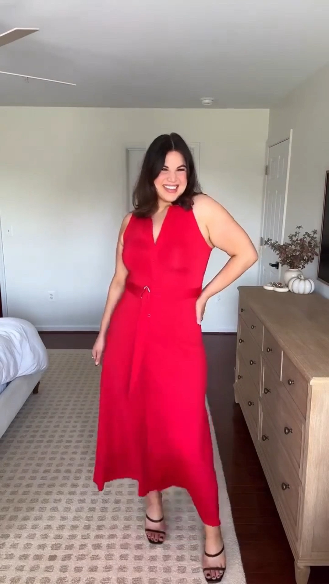 Midsize holiday + wedding guest dresses 🎄Which look is your favorite? 

Wearing a size XL in all except the red button up dress is a size large!

And under all dresses I’m wearing my @honeylove crossover bra + mid waist short! The perfect base for smoothing + support while staying comfy 👏


#honeylovepartner #midsizedresses #holidaydress #amazondress #holidaystyle #holidayoutfit #amazon #amazonfashion


#LTKMidsize #LTKWedding #LTKHoliday