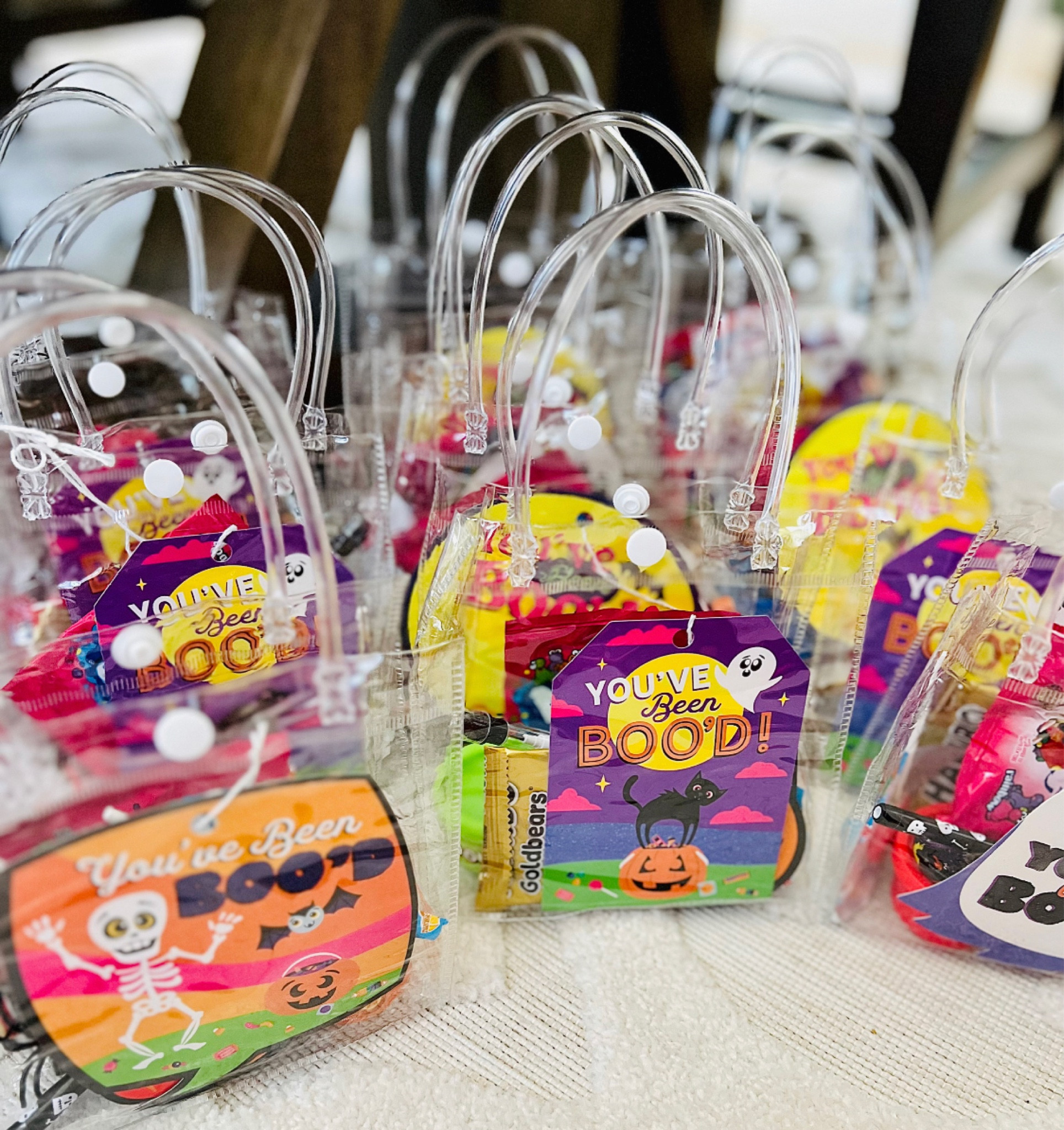 Halloween goody bag inspiration 🎃👻🍬

#halloween #goodybags #trickortreat #classroomsnacks #partyfavors 

#LTKHalloween #LTKparties #LTKkids
