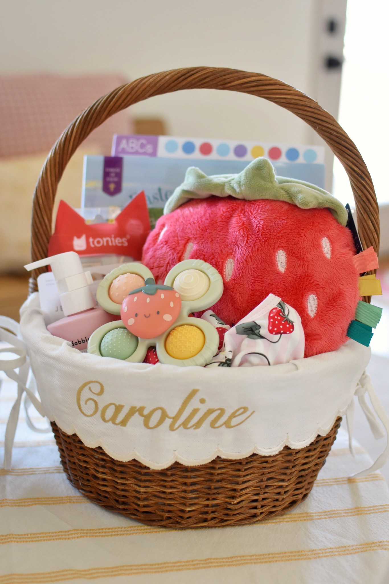 🍓 Easter Basket 🍓 for my 2 year old daughter!

#LTKmomlife #LTKKids #LTKSeasonal