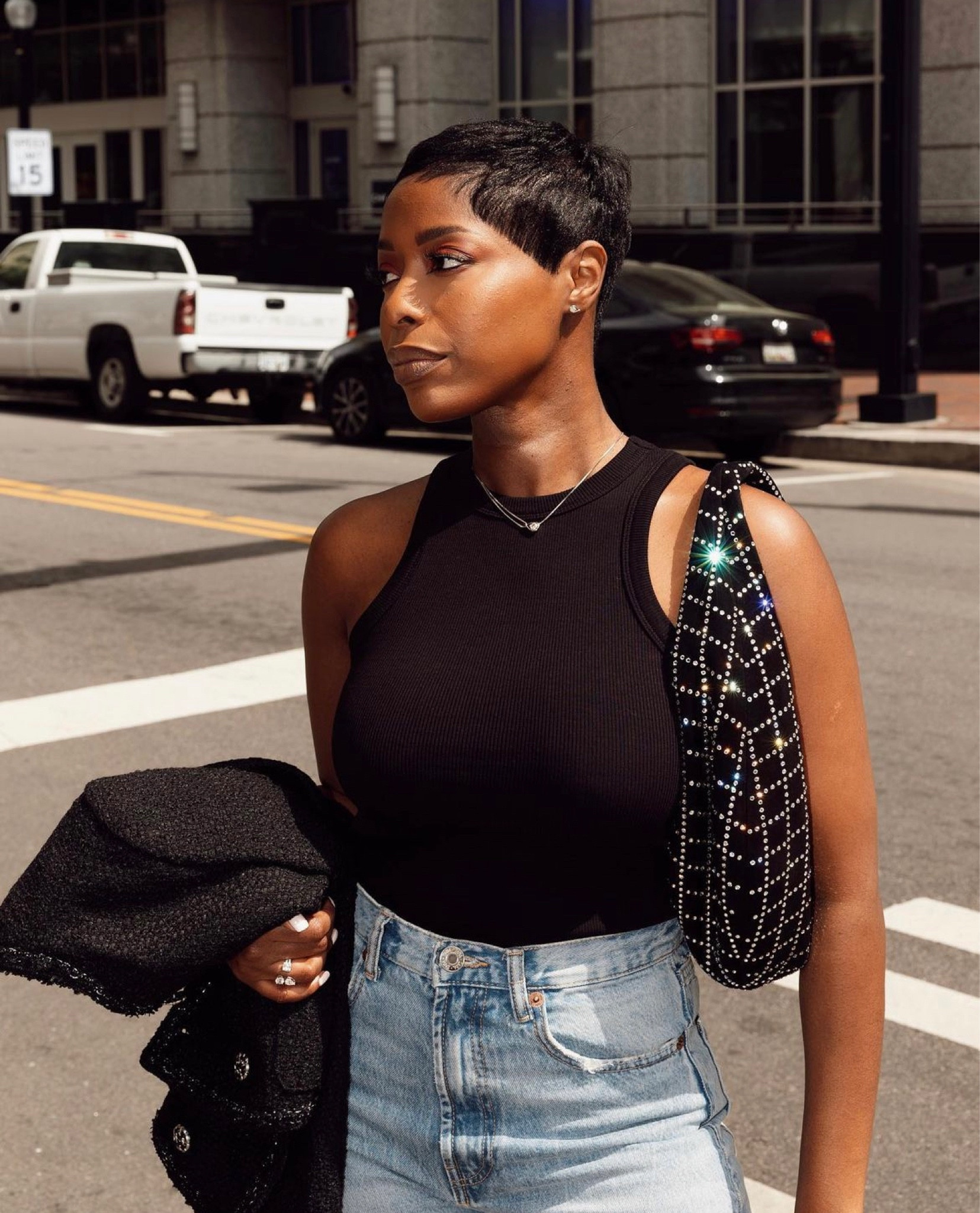 Makeup products that give you a long-lasting beat face 💁🏾‍♀️

#LTKU #LTKbeauty #LTKFind