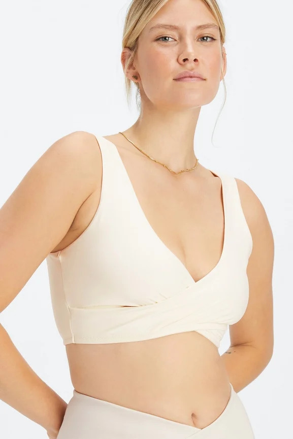 Low Impact Crossover Sports Bra | Fabletics - North America