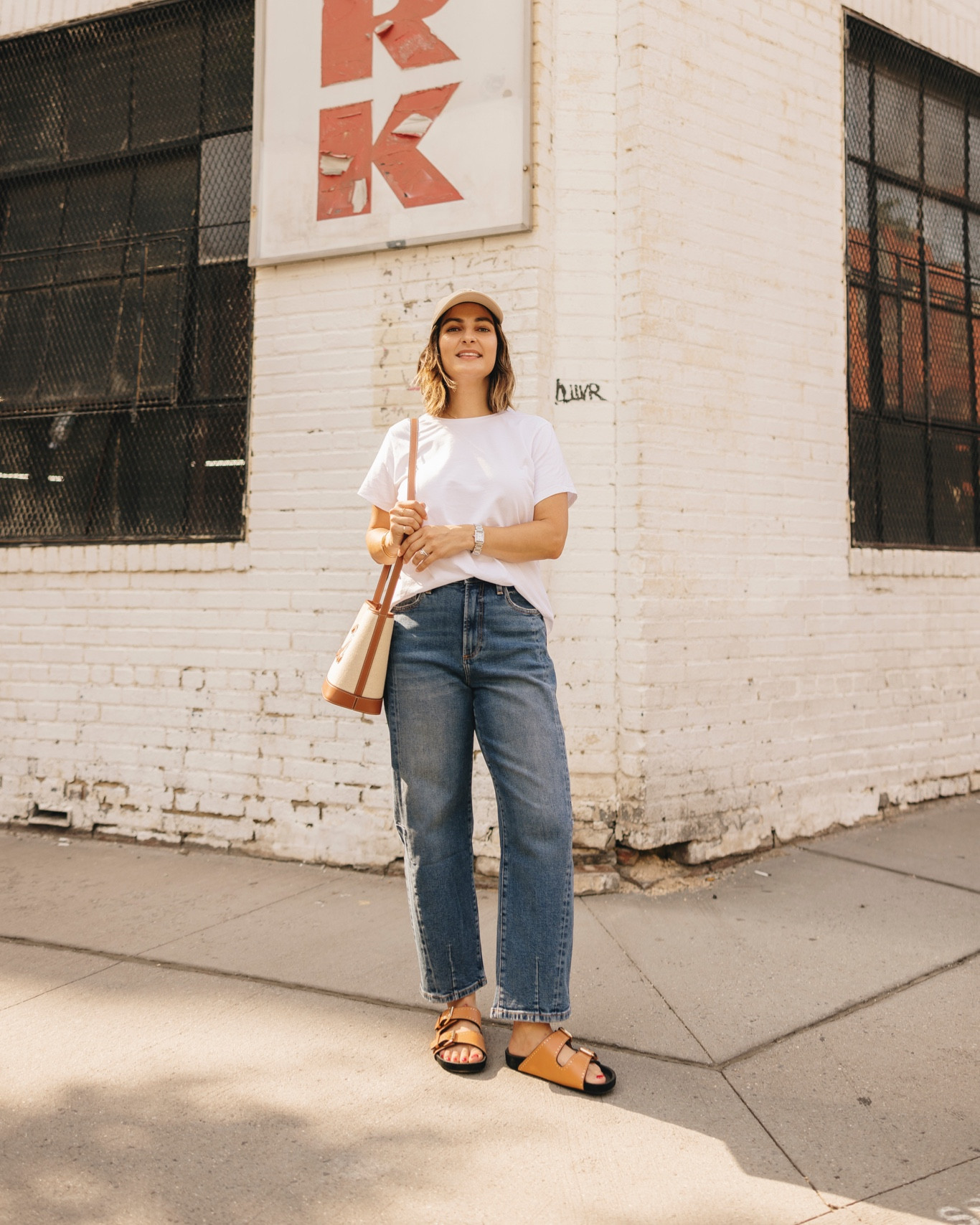 Thinking about trying the barrel jean trend? My favorite pair is currently on major sale during Evereve’s Denim Sale through January 26 👖

#LTKSeasonal #LTKSaleAlert