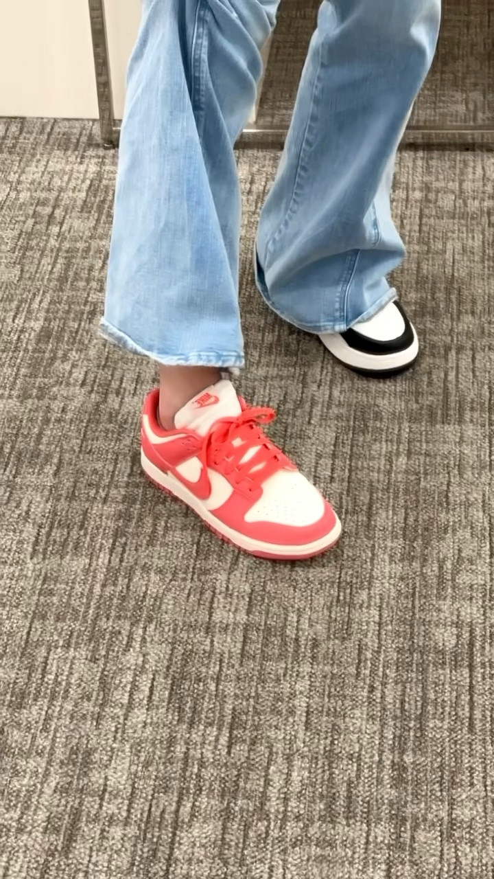 I have been looking for a pink Nike dunk for so long!! 💗

#LTKShoeCrush