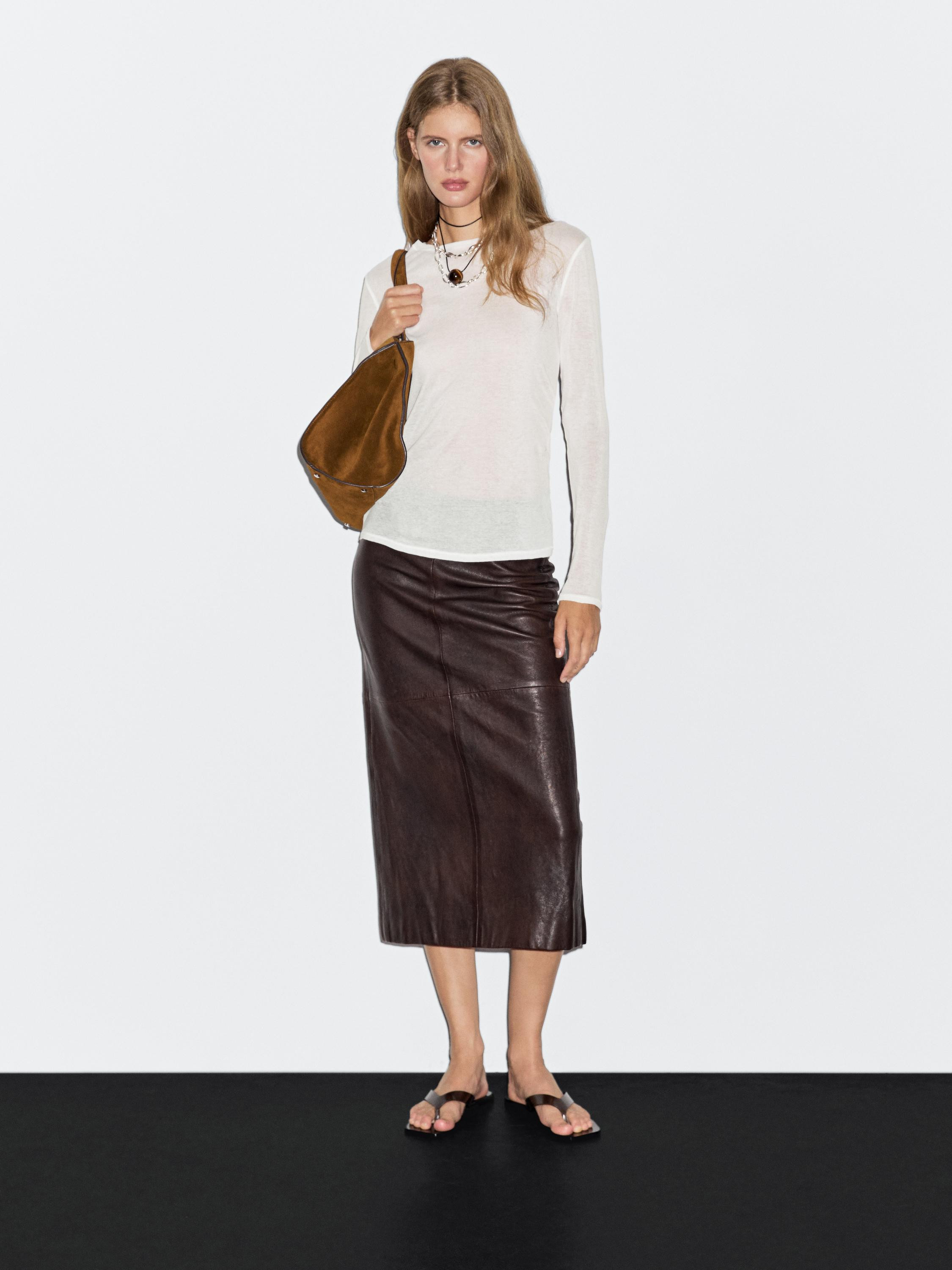 Lightweight t-shirt with collar detail · Cream, Ochre, Black · Circular | Massimo Dutti | Massimo Dutti UK