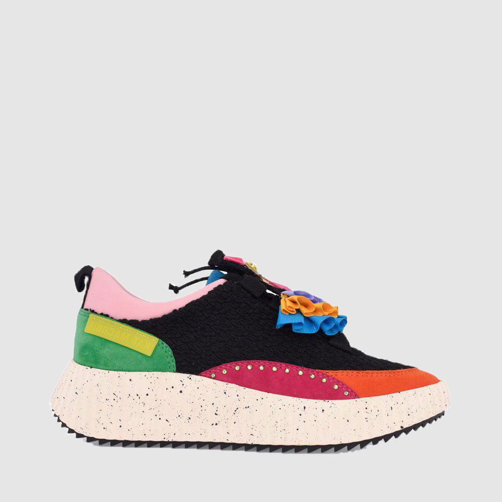 MIKA SNEAKERS | Kat Maconie