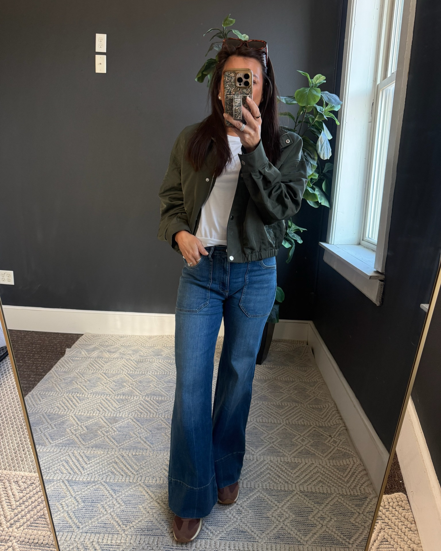 Casual look for fall or cooler temperatures. I love this green jacket!!

#LTKootd