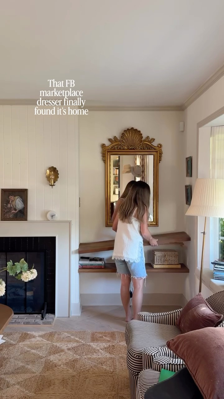 Antiques always and forever. 🤎 And let’s keep the orange wood, shall we? 🤭 

 #LTKdayinmylife #LTKHome