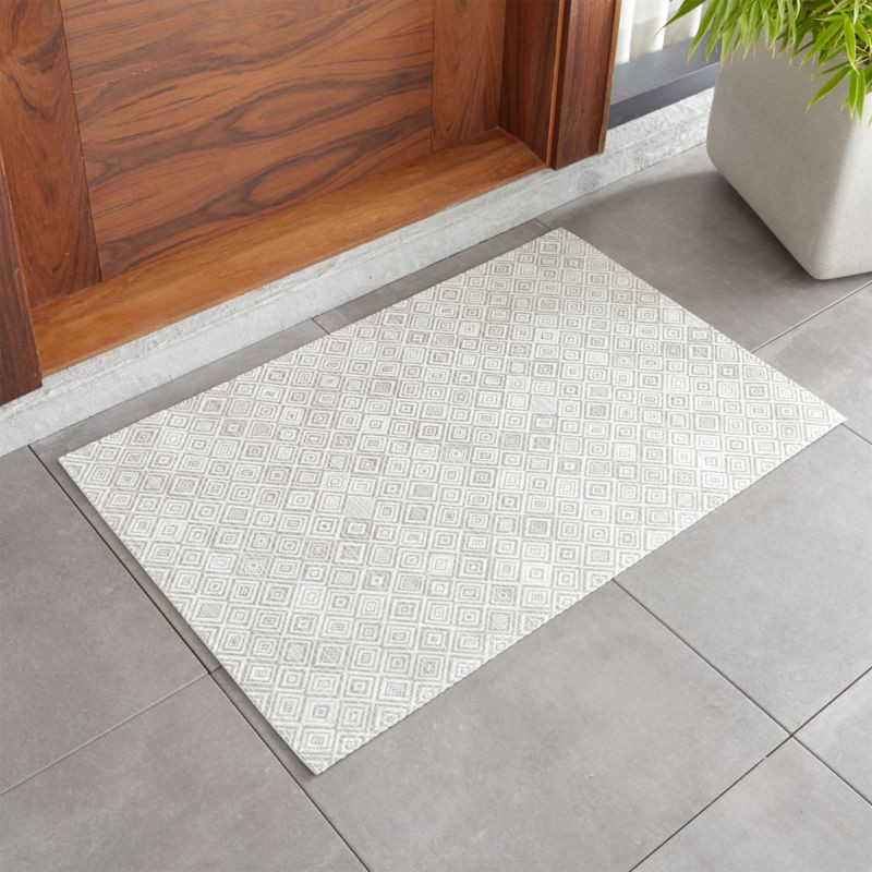 Chilewich Mosaic Grey Woven Indoor/Outdoor Floormat 23"x36" + Reviews | Crate & Barrel | Crate & Barrel