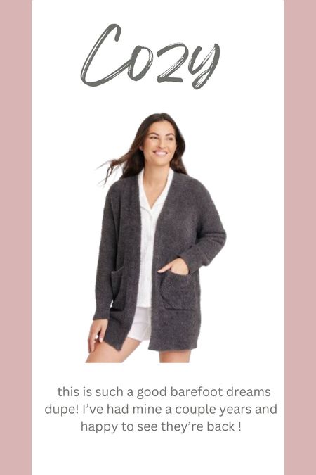 This is such a good barefoot dreams dupe. The fabric is incredibly soft and comes in a few colors. I got the m/l size 
Currently on sale 30% off


#LTKSeasonal #LTKsalealert #LTKunder50