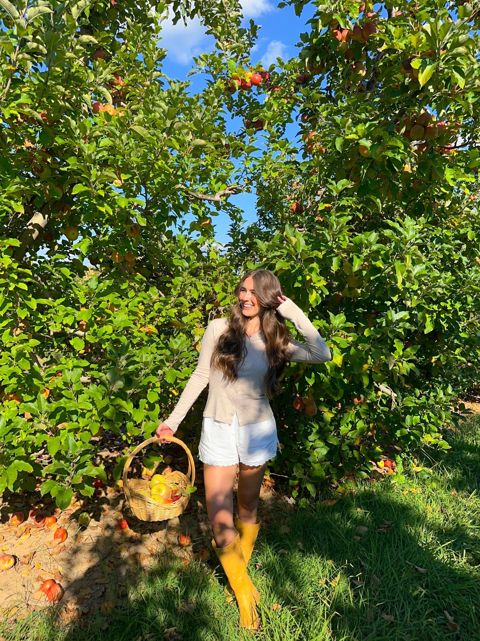 Apple picking outfit🤎🍂🍎

#LTKStyleTip #LTKSeasonal #LTKFindsUnder100