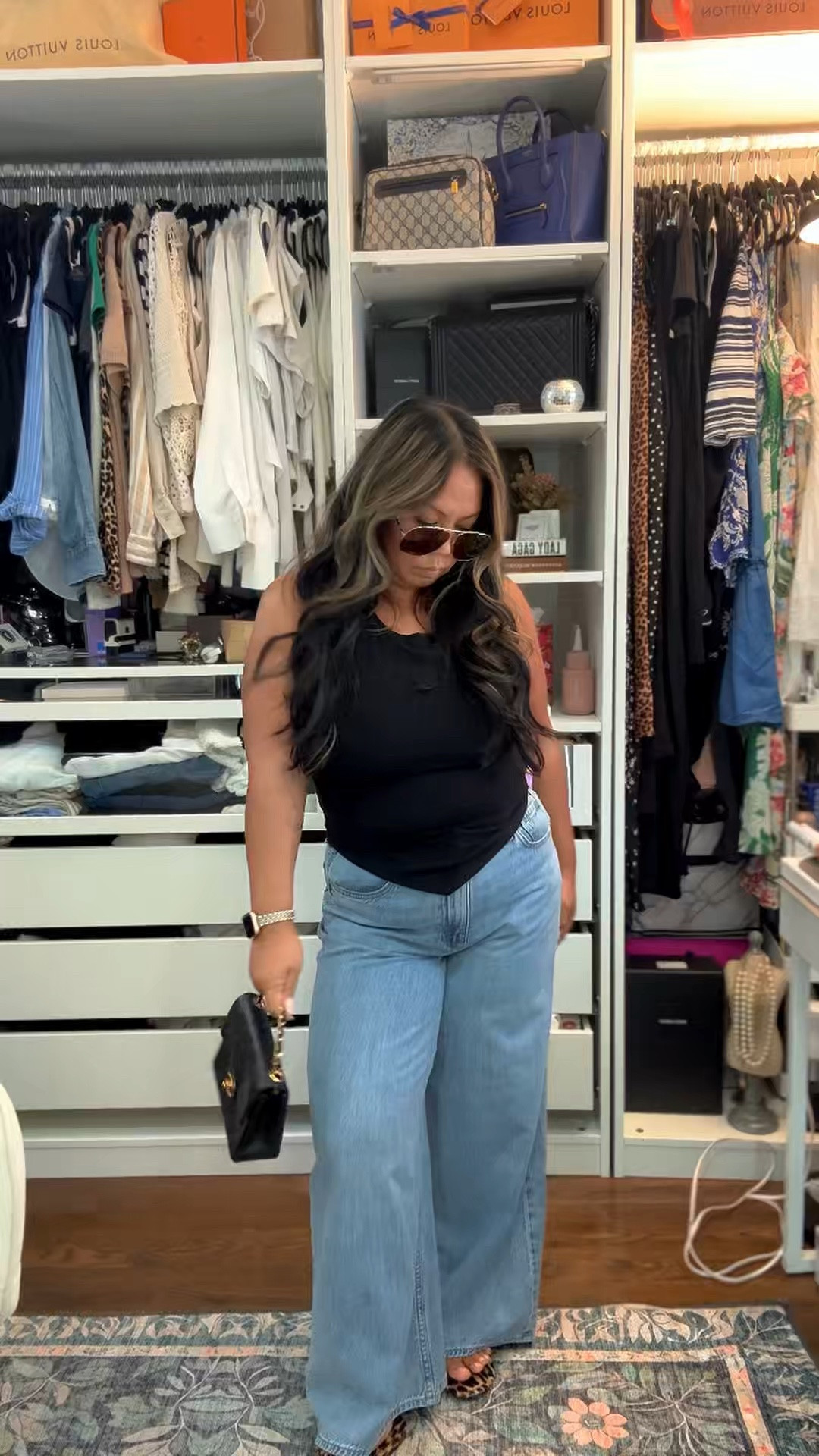 Weekend uniform 🖤
Jeans I found at Marshall’s but they are Rag and Bone.