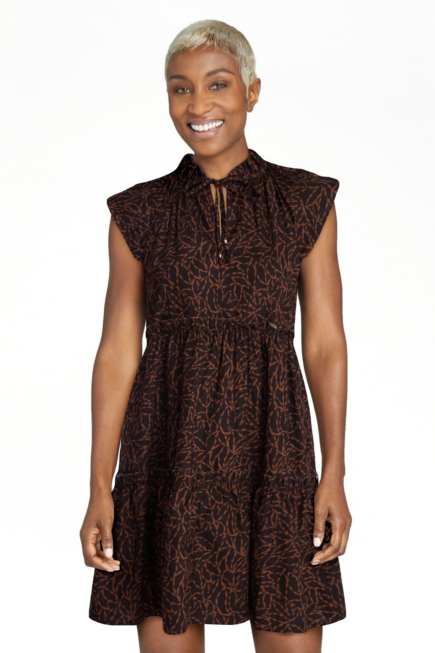 Time and Tru Women's Tiered Cotton Mini Dress with Flutter Sleeves, Sizes XS-4X | Walmart (US)