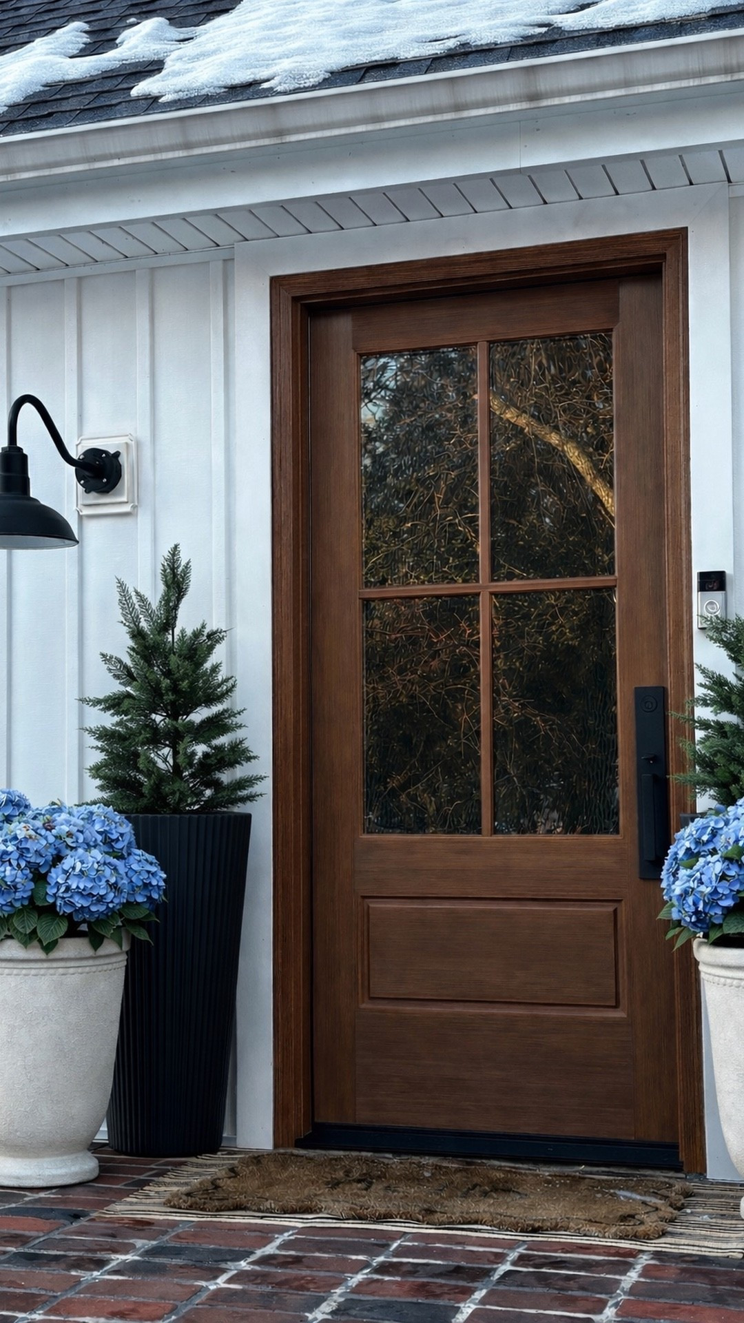 Spring planters | outdoor planters | front porch decor | front porch urns 

#LTKHome #LTKSeasonal