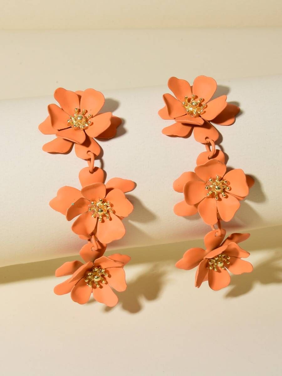 Flower Decor Drop Earrings SKU: swear18210511475(1000+ Reviews)$2.30$2.19Join for an Exclusive 5%... | SHEIN