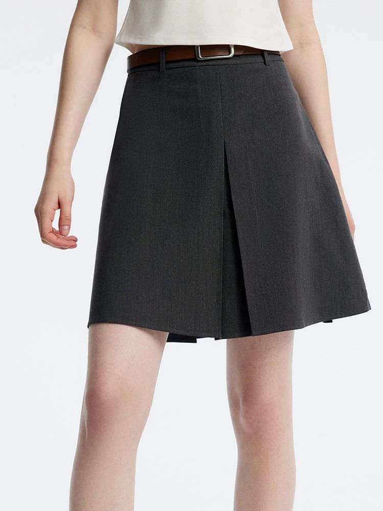 Reversible Pleated Mini Skirt With Leather Belt | GoeliaGlobal