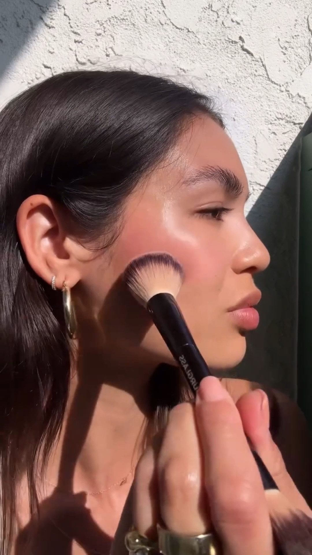 My spring make up is heavy on the blush & no mascara 
The pocket blush colors: spicy marg & date cake
Lips: ribbon lip peptide & lunge 


#LTKBeauty