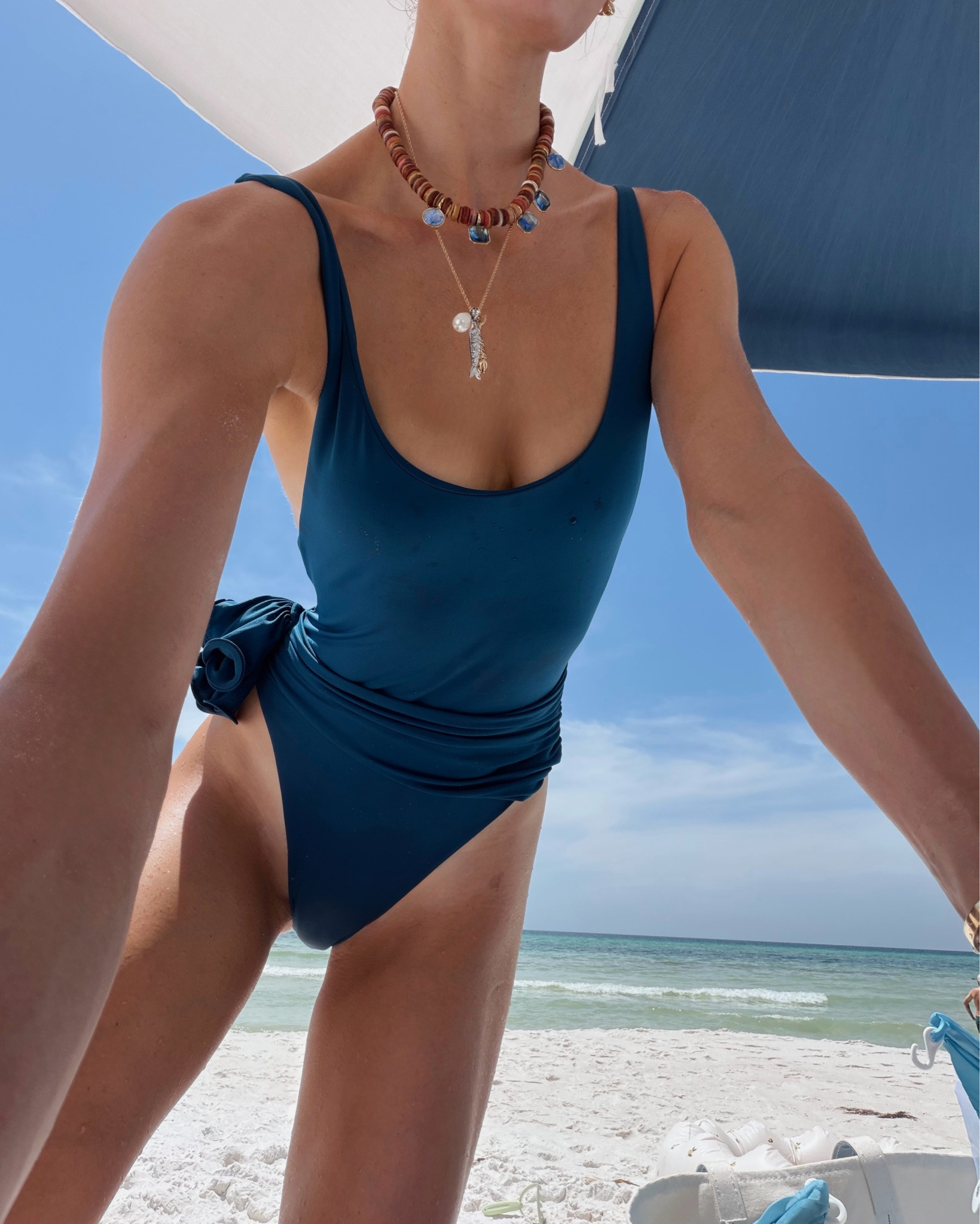all I sea is blue💙🌊🐬