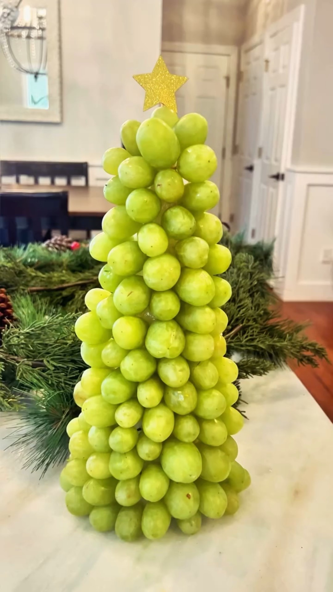 The simplest thing you'll make this holiday season. Comment GRAPE for details. I served with a little caramel and heath bar bits. #grapetree